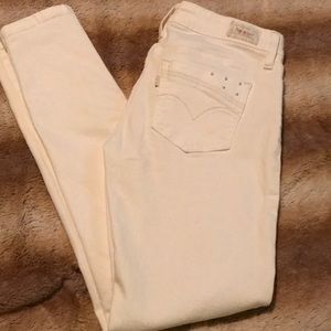 White Levi’s 535 Legging Skinny Jeans Size 7